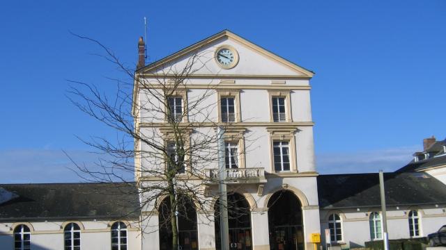 Mairie Bacqueville en Caux