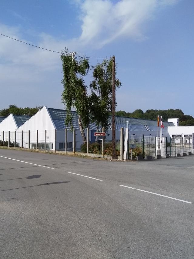 Za Ouville La Rivière